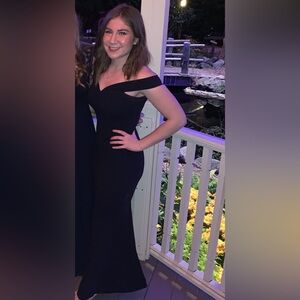 Elegant Navy Blue Off-Shoulder Dress